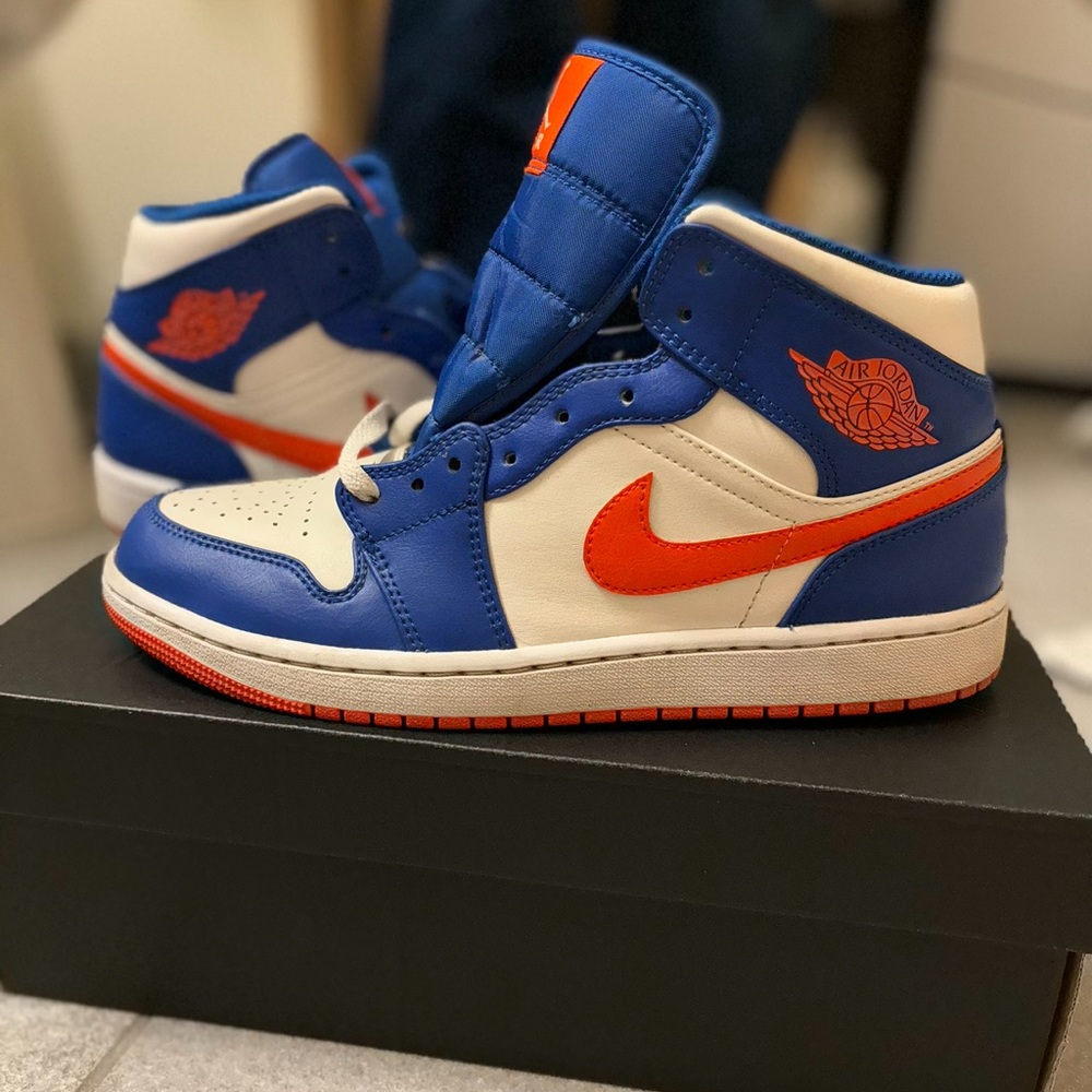 Jordan 1 Mid Knicks - Used Size 9.5